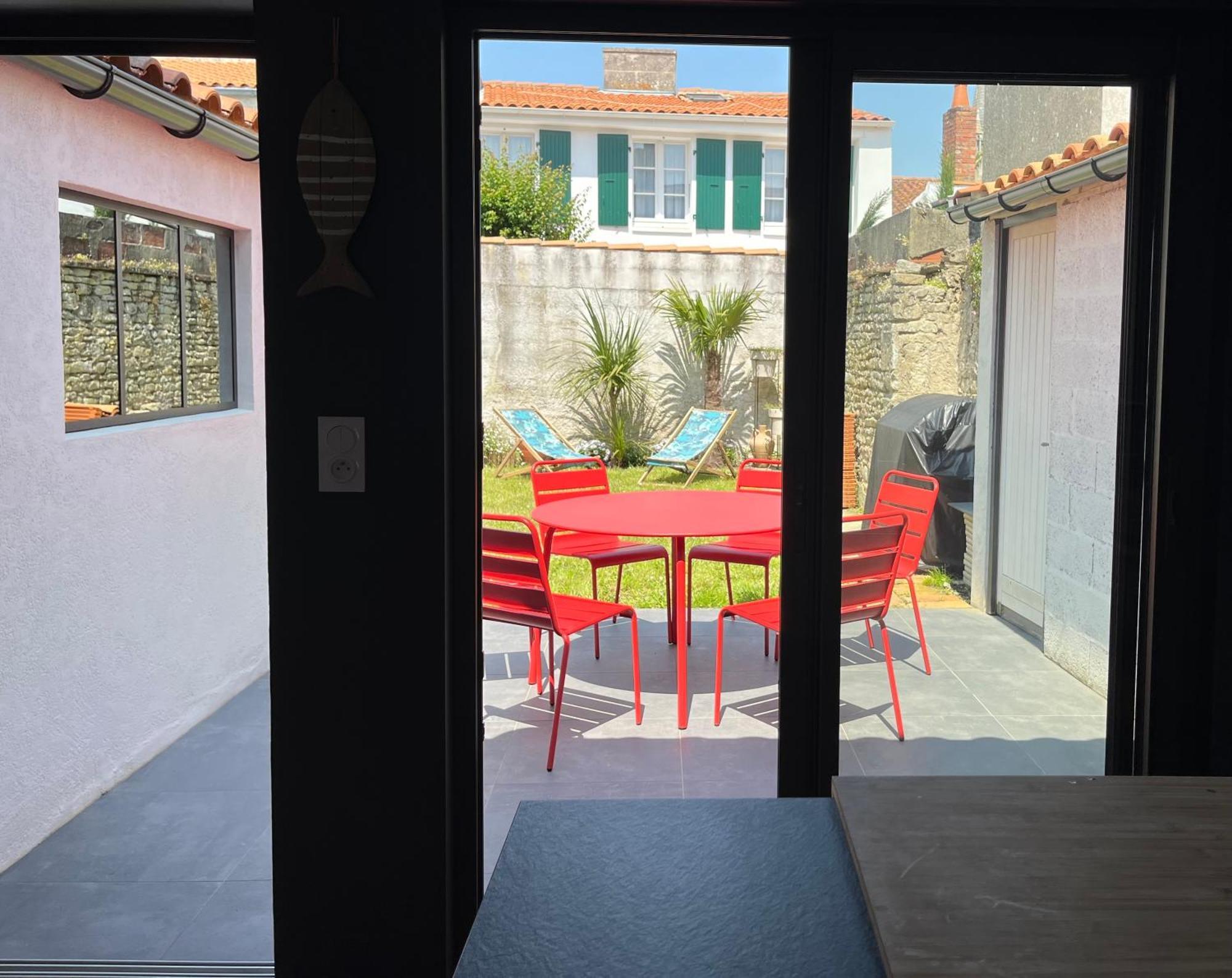 Elegante Maison Familiale Au Coeur Des Remparts De La Citadelle Le Château-dʼOléron Dış mekan fotoğraf