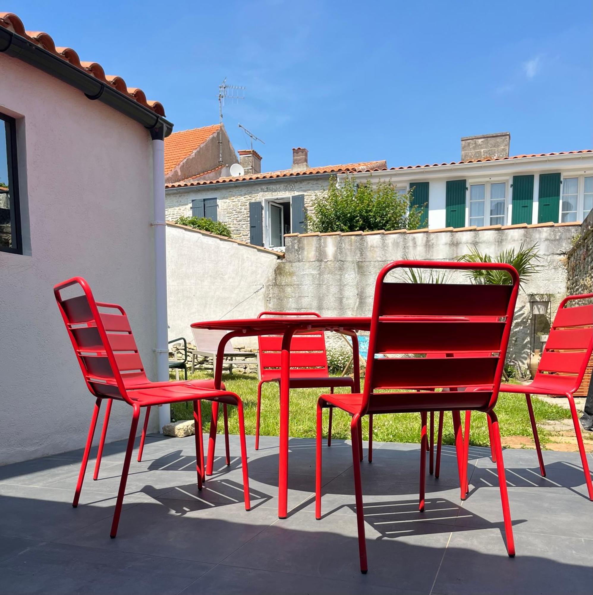 Elegante Maison Familiale Au Coeur Des Remparts De La Citadelle Le Château-dʼOléron Dış mekan fotoğraf